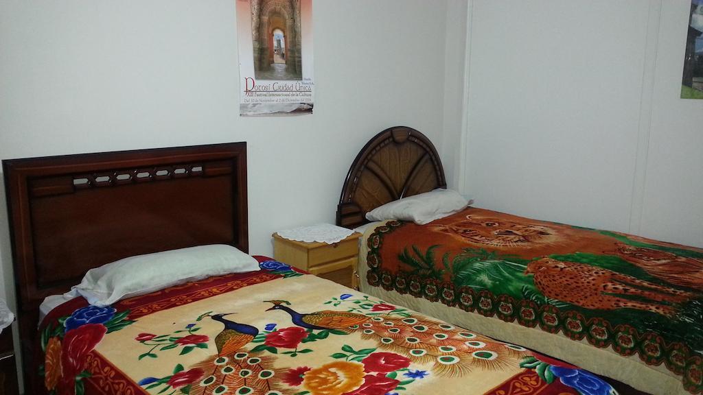 Yunguyo Hostal Villa Imperial חדר תמונה